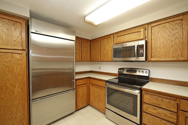 Foto del edificio - 2Bd/2Ba Mercer Island Condo