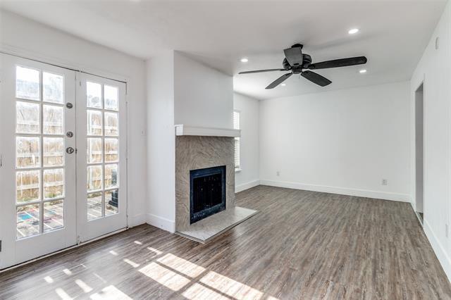 Foto del edificio - 4618 San Jacinto St