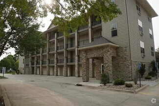 Building Photo - 213 S Highway 71
