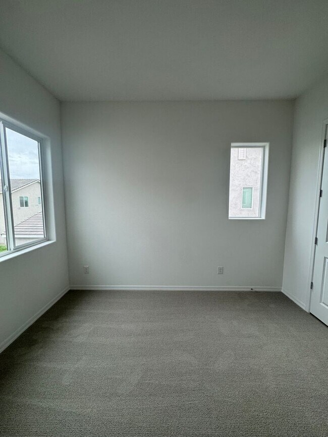 Building Photo - BRAND NEW HOME IN UNION PARK IN NORTERRA