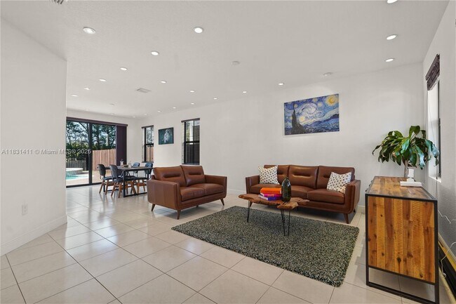 Foto del edificio - 10371 NW 10th St