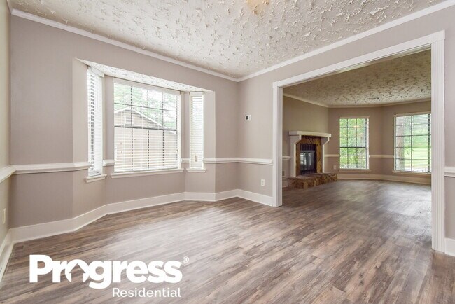 Foto del edificio - 5385 Walker Rd