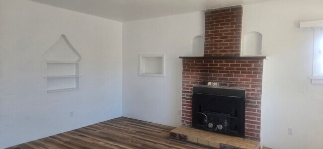 Foto del edificio - 3 bedroom house