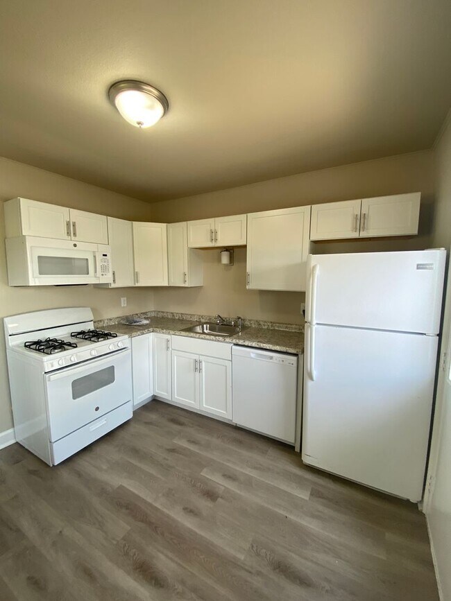 Foto del edificio - Updated 3 Bedroom 1 Bath