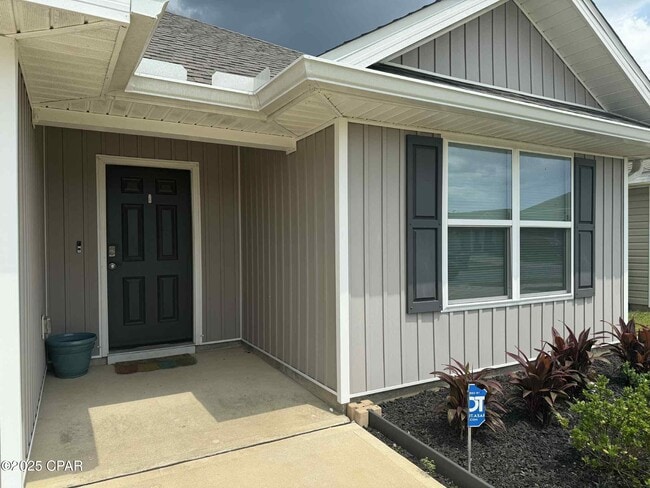 Building Photo - 230 Ryder Ln