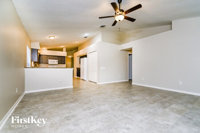 Building Photo - 10519 Walker Vista Dr