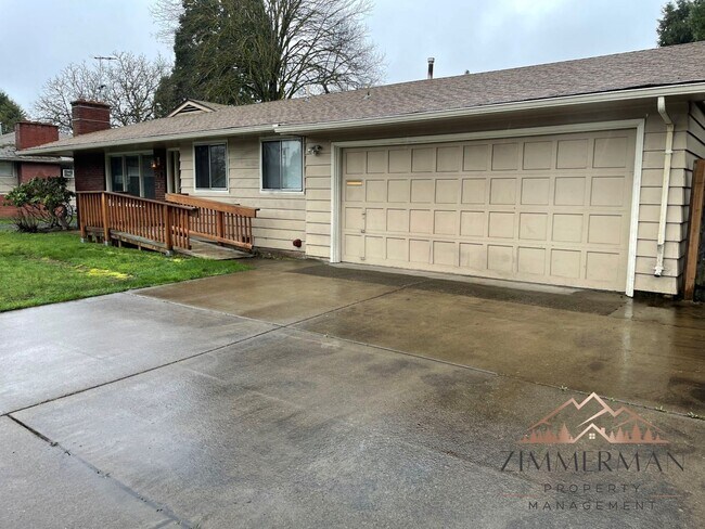 Building Photo - 3 br, 1.5 bath House - 75 Hayden Bridge Way