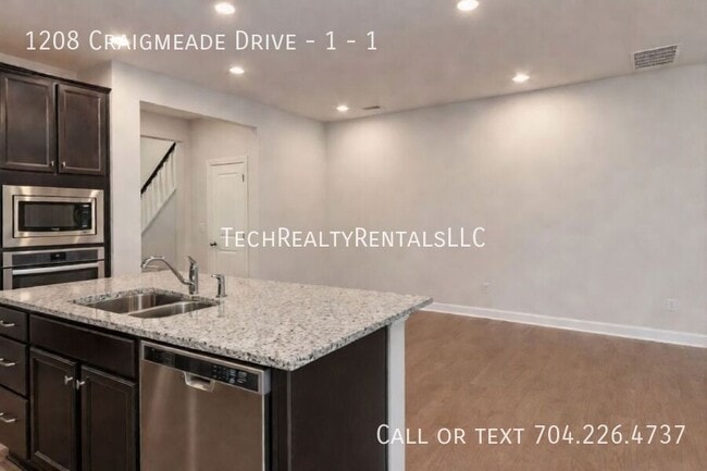 Foto del edificio - 1208 Craigmeade Dr