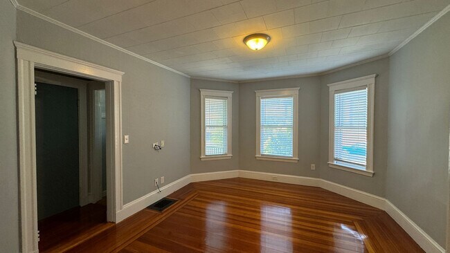 Foto del edificio - 2 Cambridge Ter