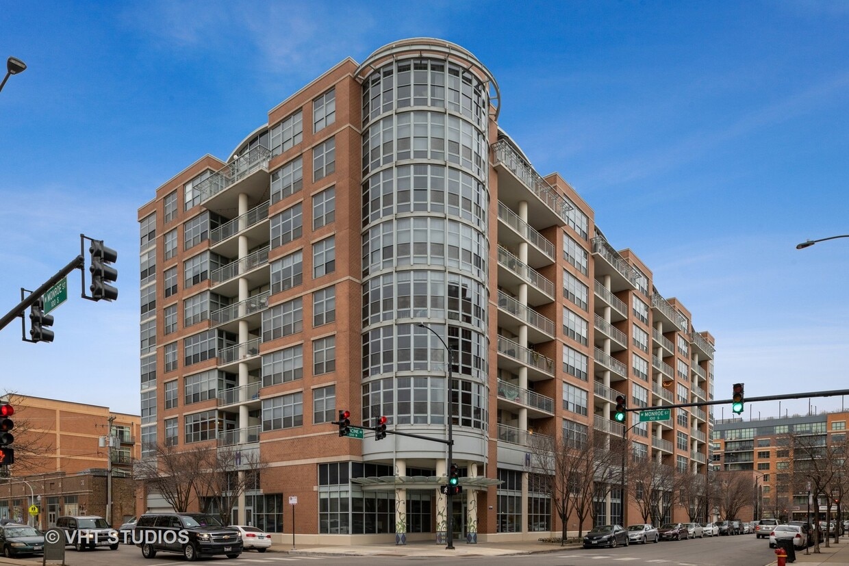 Primary Photo - 1200 W Monroe St