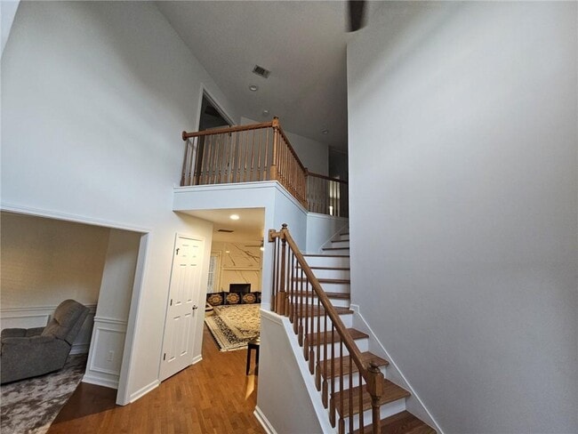 Building Photo - 480 Glenns Farm Way