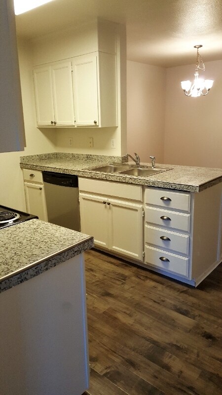 Foto del edificio - 3414 Morrison Rd W