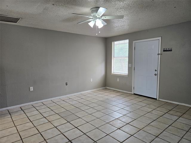 Foto del edificio - 7394 Cottonwood Creek Rd