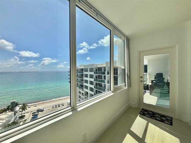 Foto del edificio - 3505 S Ocean Dr