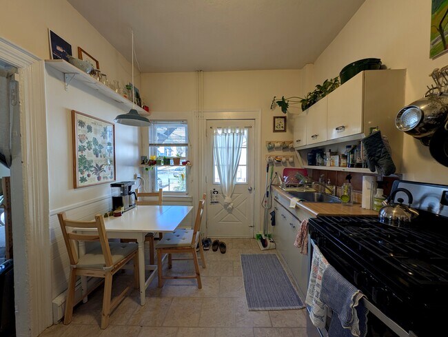 Foto del edificio - 2 Evergreen Sq