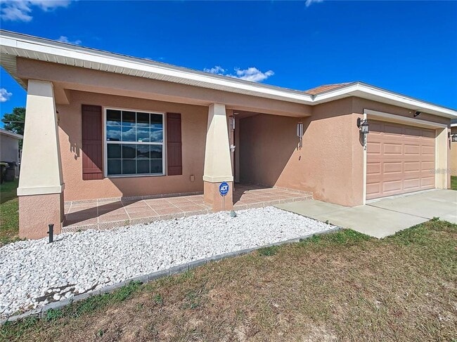 Foto del edificio - 2112 Bretton Ridge Blvd