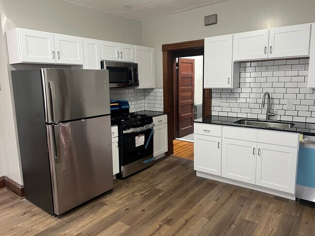 Foto del edificio - 93 Newton St