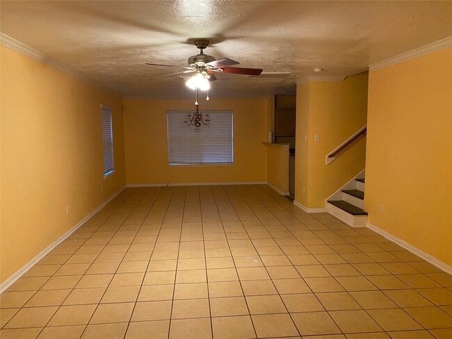 Foto del edificio - 9311 Eaglewood Spring Dr