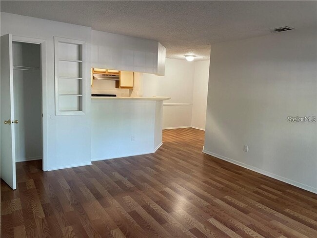 Building Photo - 246 Afton Square