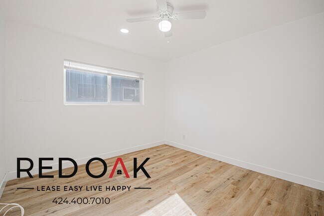 Foto del edificio - 927 Daisy Ave