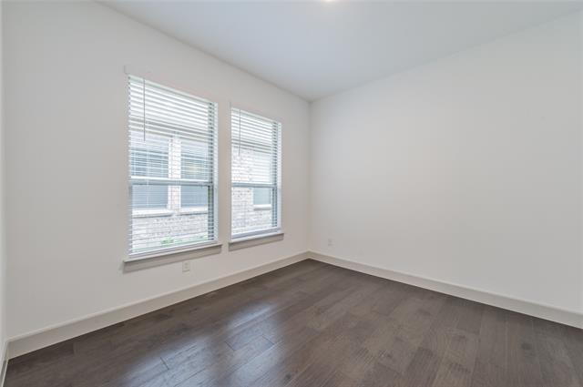 Foto del edificio - 2260 Bower Ln