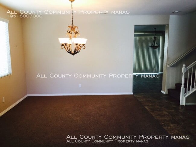 Foto del edificio - 40298 Hannah Way