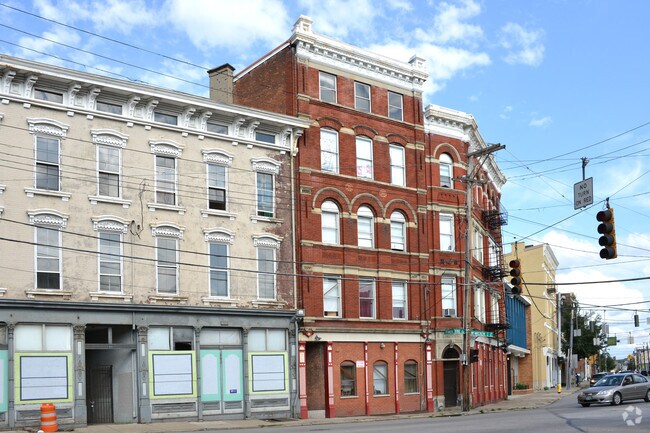 Foto del edificio - 1900 Vine St