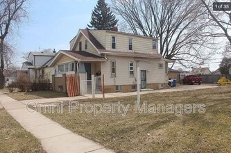 Building Photo - 7568 Hudson Ave