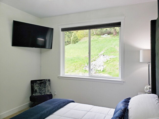 Foto del edificio - 4812 Beaver Pond Dr S