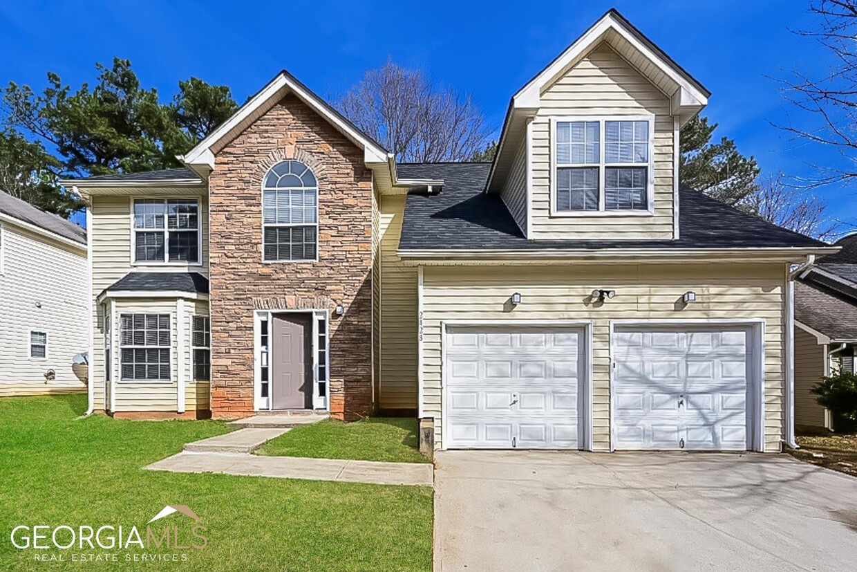 Foto principal - 2428 Rambling Way