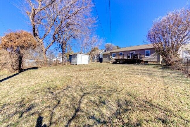 Foto del edificio - Gorgeous 2 Bedroom Home Minutes From TU!!!