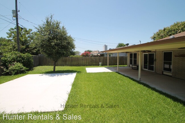 Foto del edificio - 3 br, 2 bath House - 1818 Starlight Dr