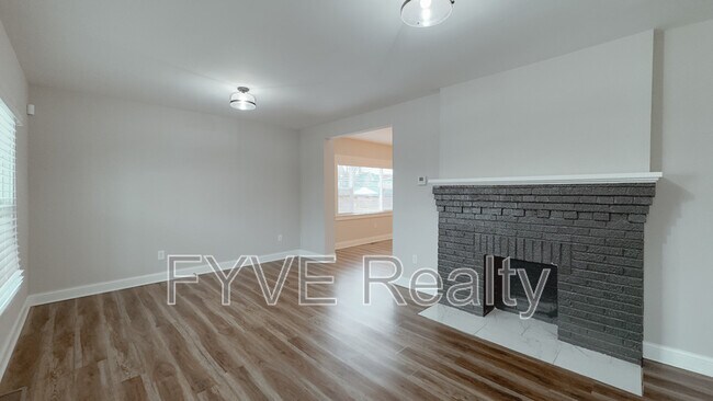 Foto del edificio - 541 Siebert St