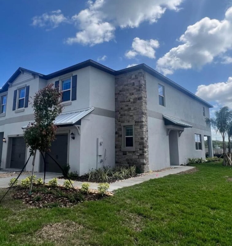 Foto principal - 14456 Easy Goer St