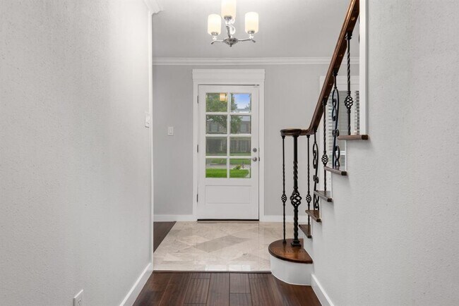 Foto del edificio - 14223 Kellywood Ln