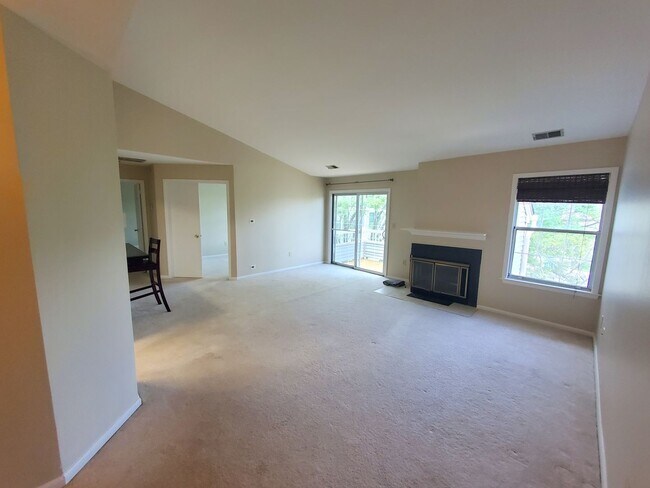 Building Photo - Condominium living at its finest! Updated,...