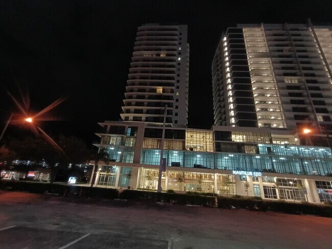 Photo - Nautilus 823 House