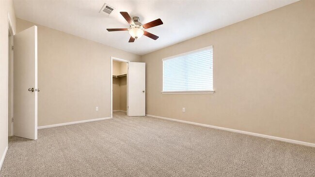 Foto del edificio - 1105 Green Meadow Dr