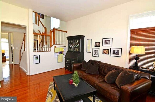 Foto del edificio - 43126 Royal Fern Terrace