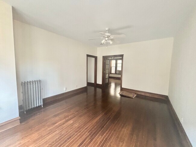 Foto del edificio - 4866 N Ashland Ave