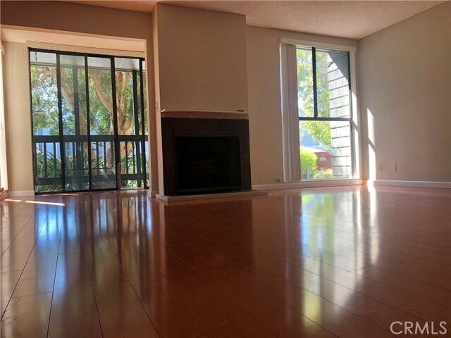 Foto del edificio - 425 Anchor Rd