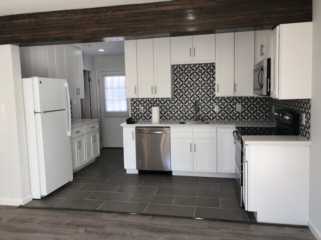 Cocina abierta - 3211 Utah Ave