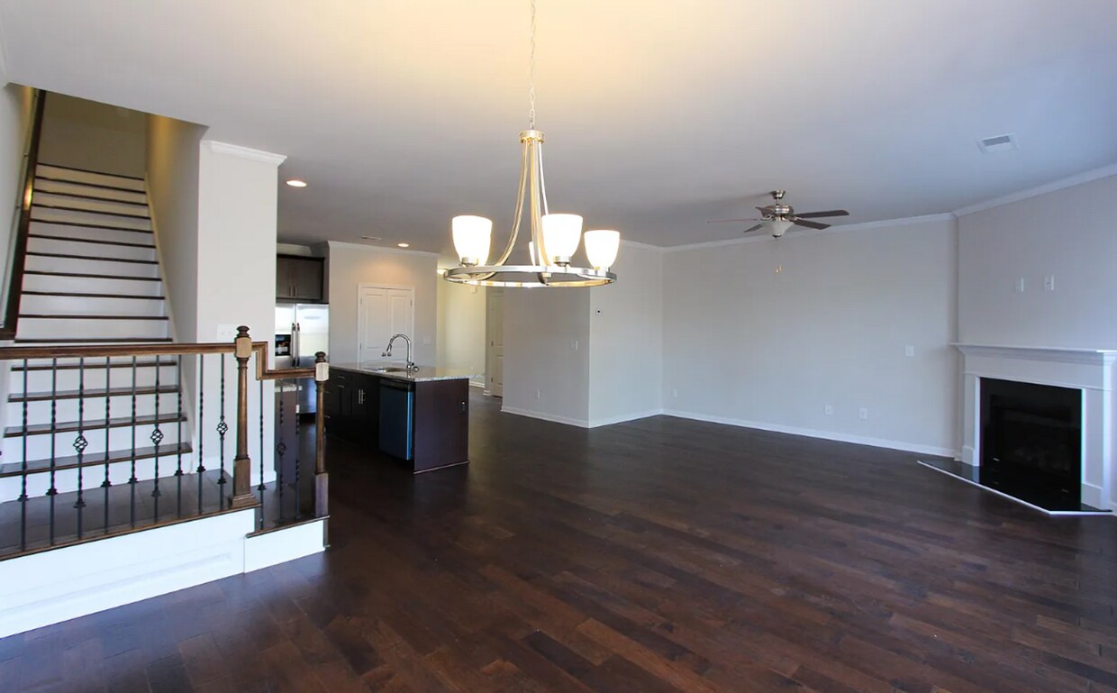 Foto del edificio - 3 Bedroom TOWNHOME in Suwanee, GA!