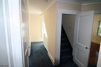 Building Photo - 220 S Ridgewood Rd