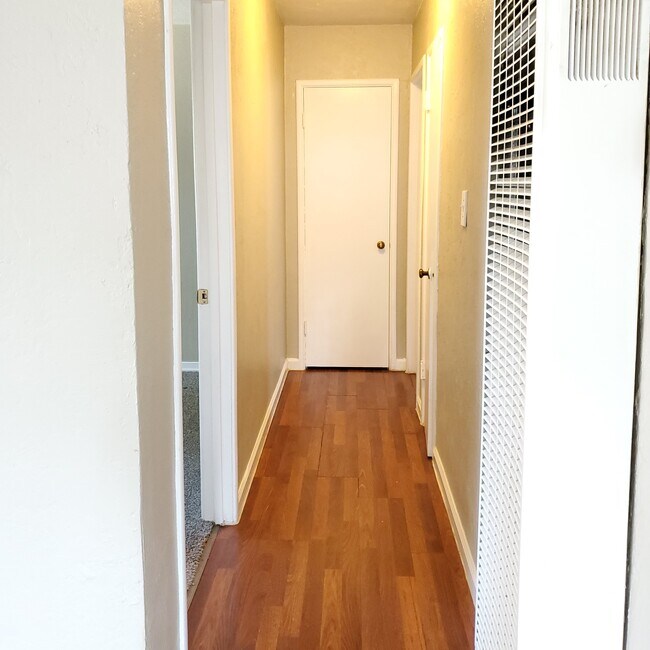 Foto del edificio - 3620 Bickerstaff Rd