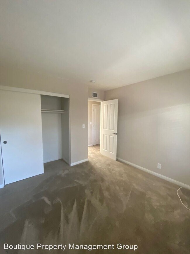 Building Photo - 4 br, 2 bath House - 6 Sparrowhawk