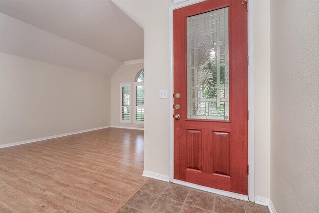 Foto del edificio - 29000 Bay Hill Ct