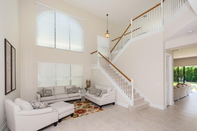 Building Photo - 9548 Eden Roc Ct