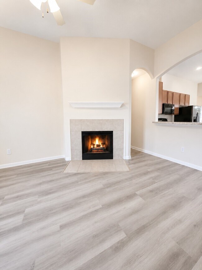 Foto del edificio - 10014 Blissfull Valley Ln