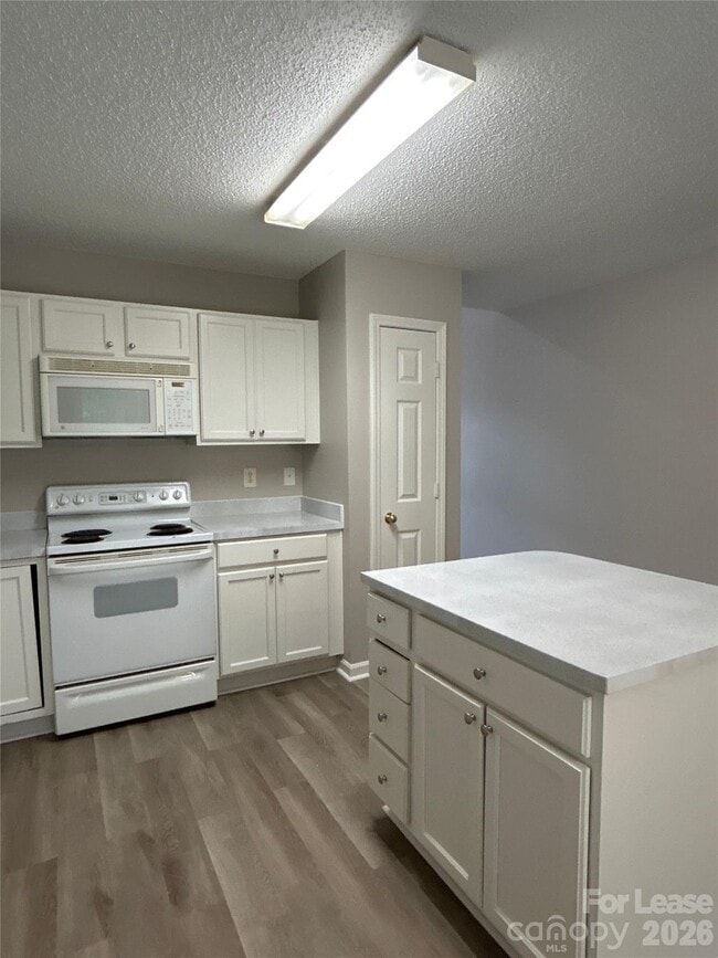 Building Photo - 1839 Olsen Ln